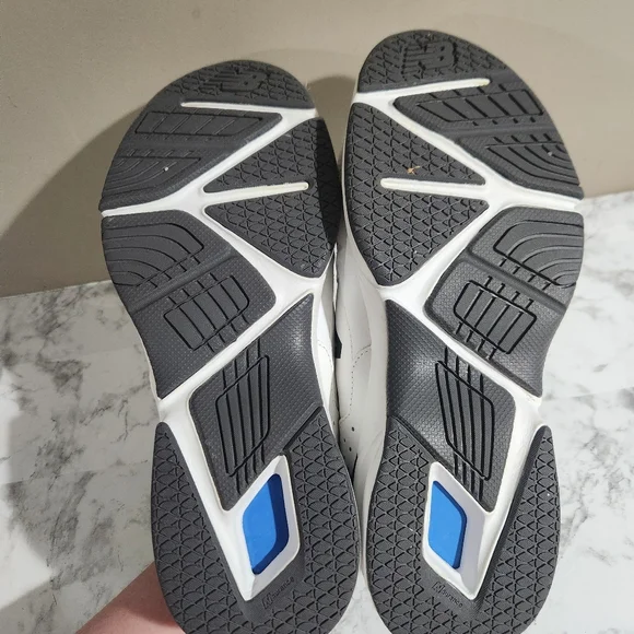 New Balance 519 Athletic Sneakers White/Grey Size 11 Like New Condition - Picture 7 of 8